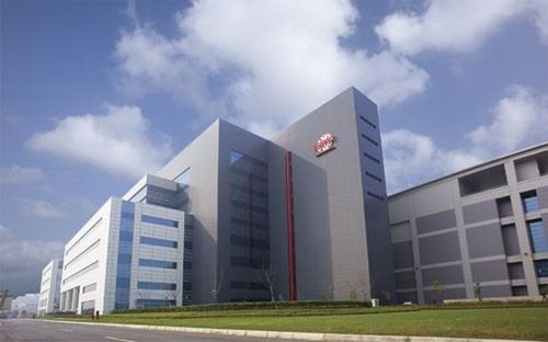 1534300211971542.jpg cegidHdvgPA8I.jpg