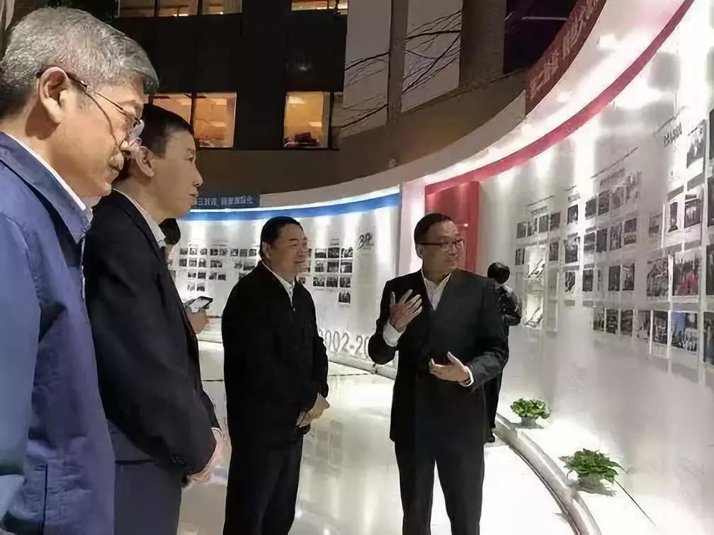 1544088436160528.jpg 1544088436160528.jpg