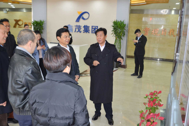 中巴钢铁集团董事长张胜生率众参观鑫茂集团杜克荣主席等领导接见